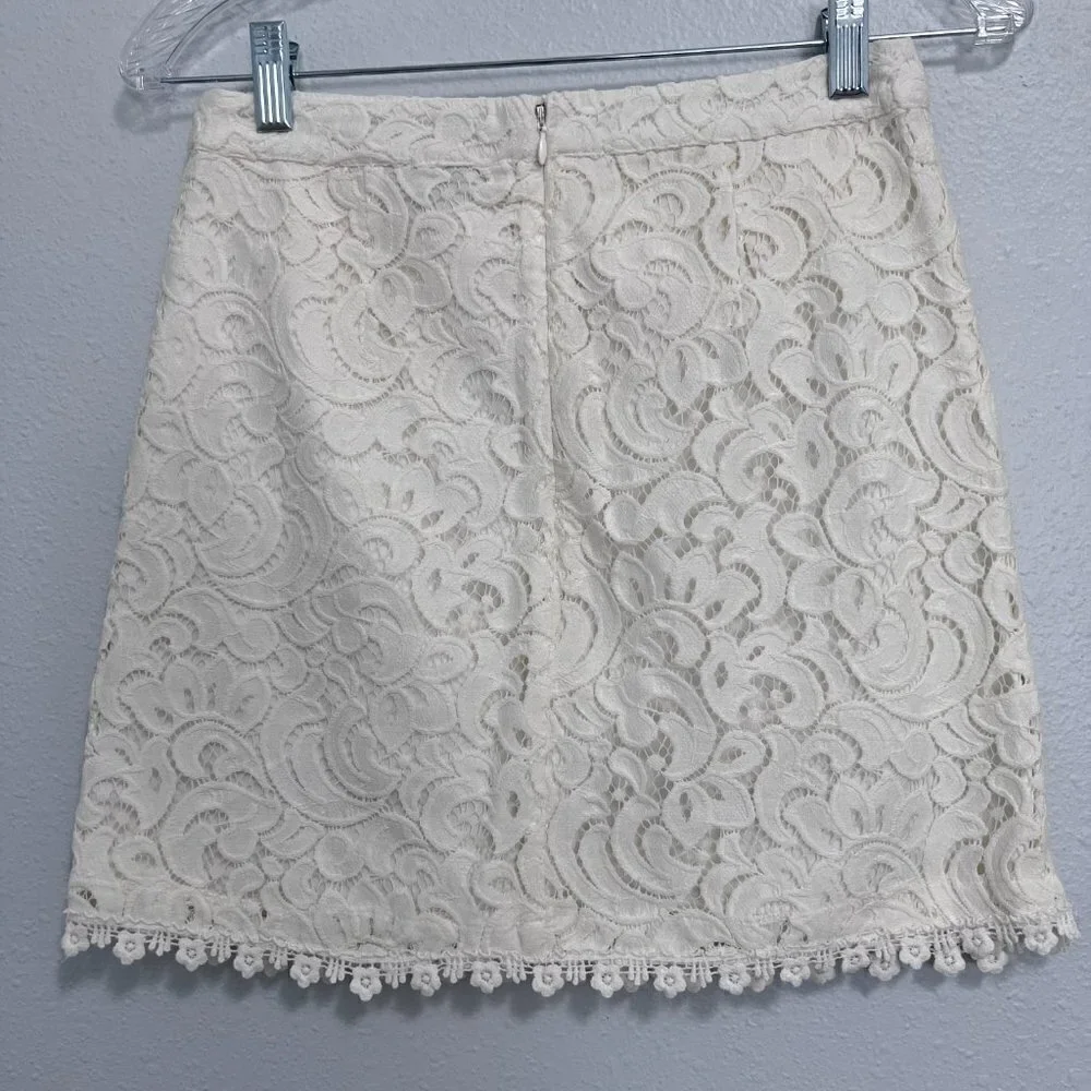 Topshop Cream Lace Skirt - Picture 2 of 6